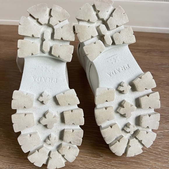 PRADA Monolith leather and Re-Nylon white boots with pouch IT 36 - Picture 7 of 7